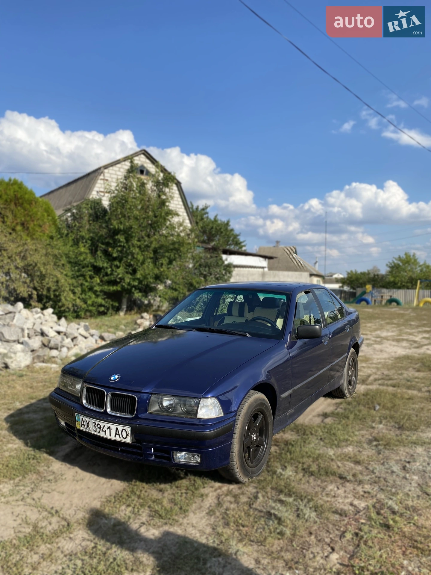 BMW 3 Series, 1993
