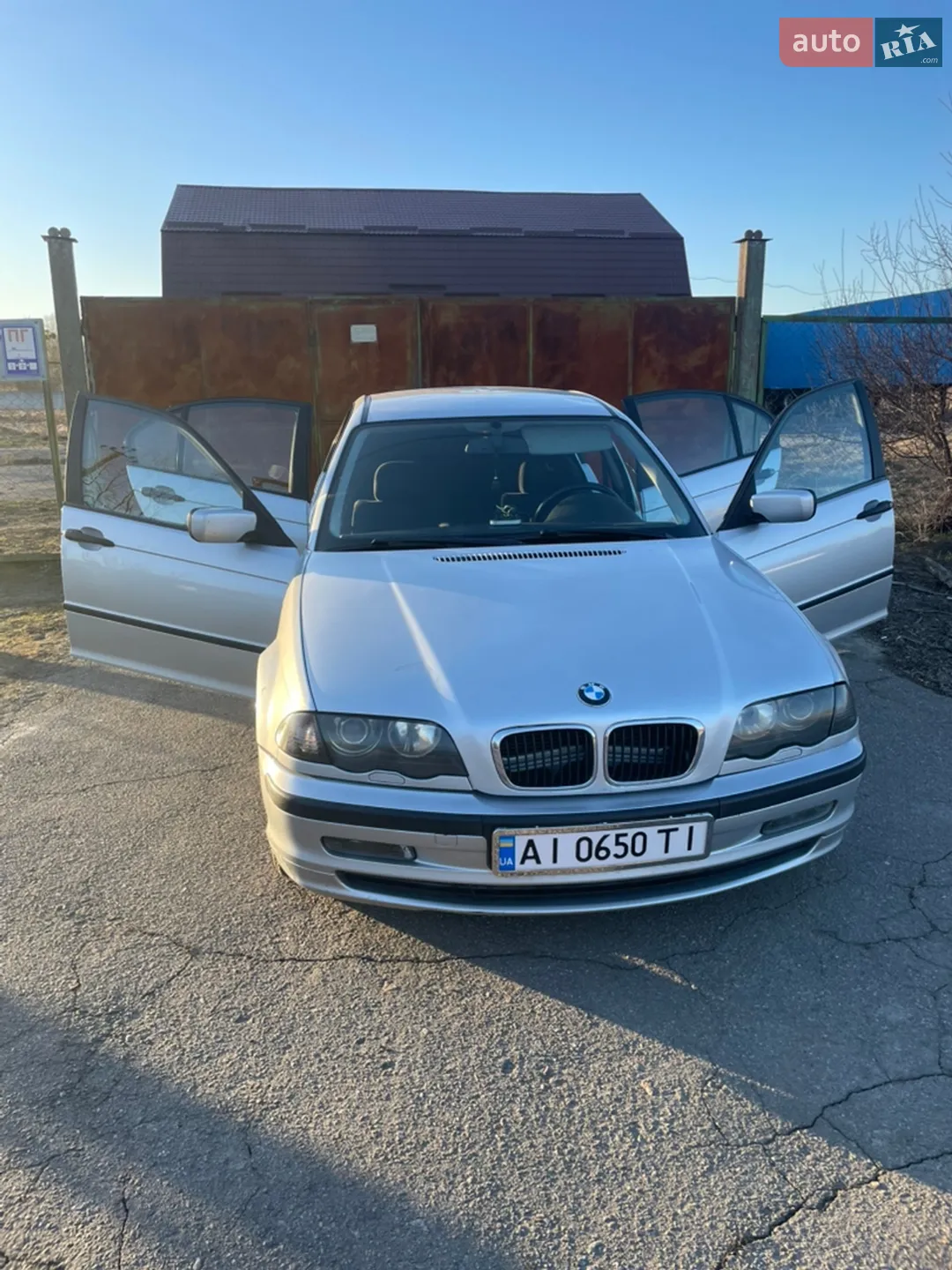 BMW 3 Series, 2000