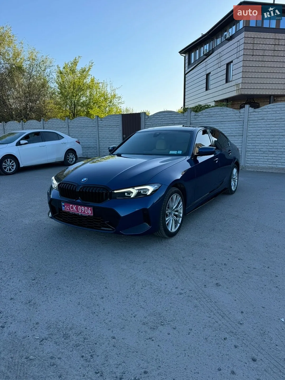 BMW 3 Series, 2023