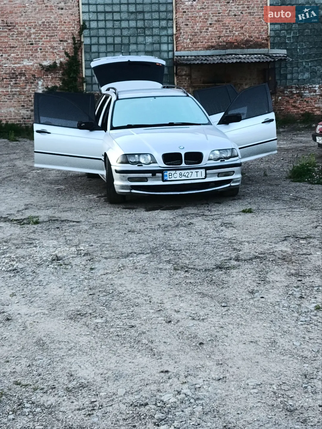 BMW 3 Series, 2000