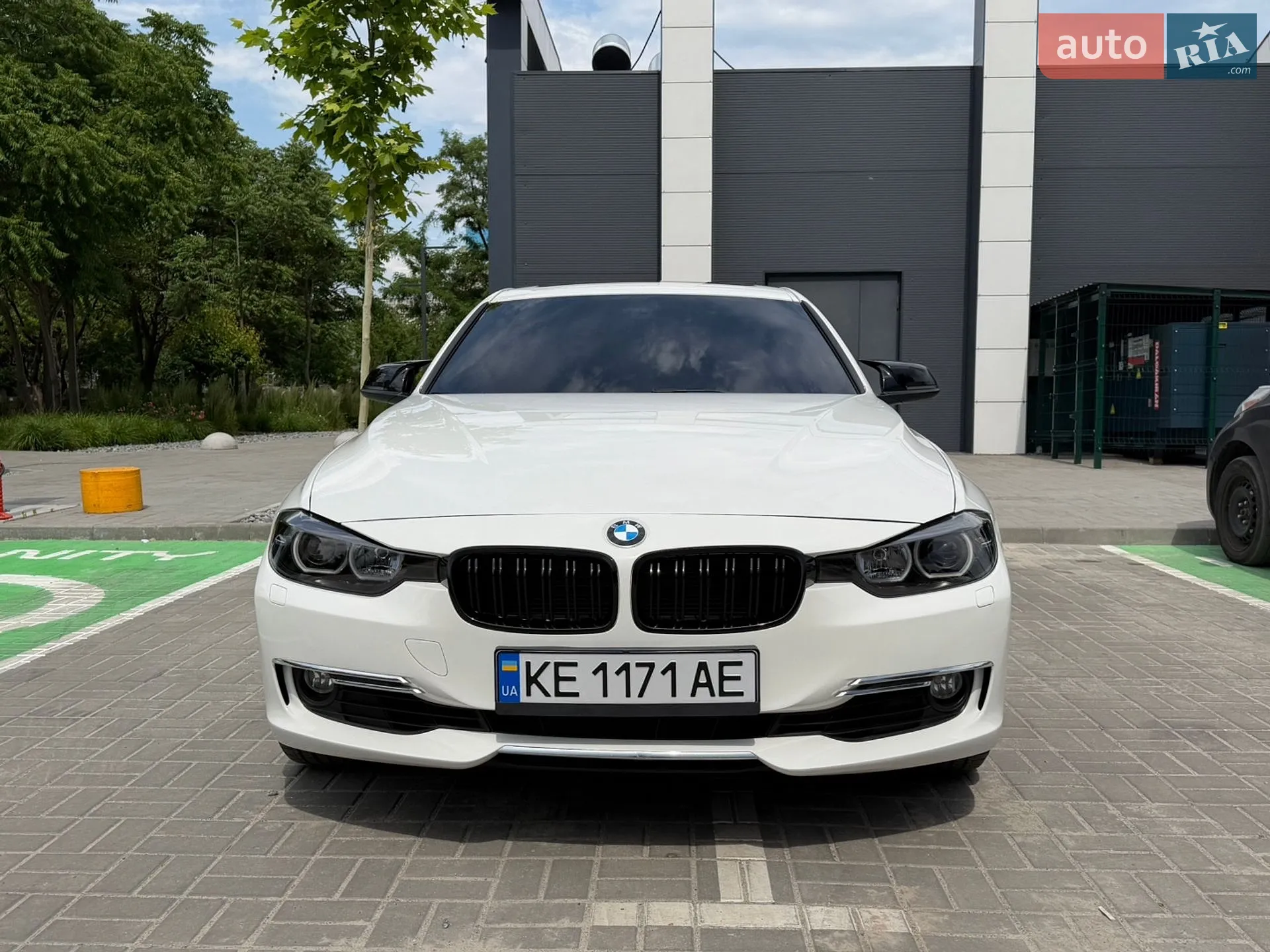 BMW 3 Series, 2012