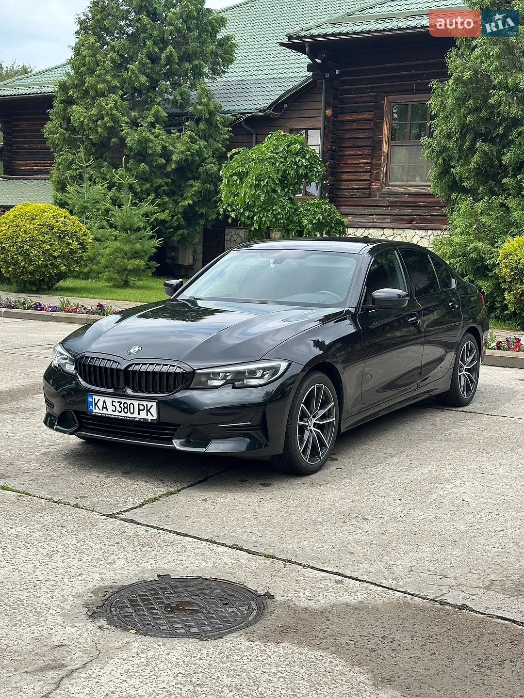 BMW 3 Series, 2022