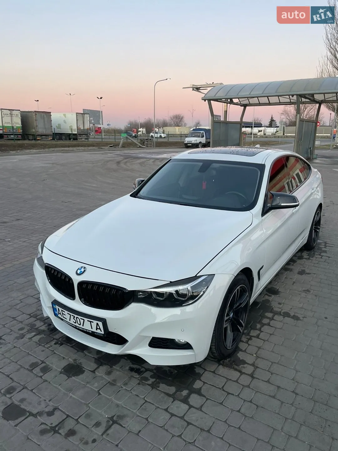 BMW 3 Series, 2015