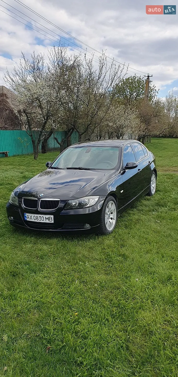 BMW 3 Series, 2005