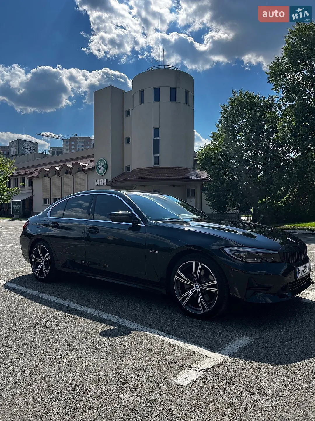 BMW 3 Series, 2021