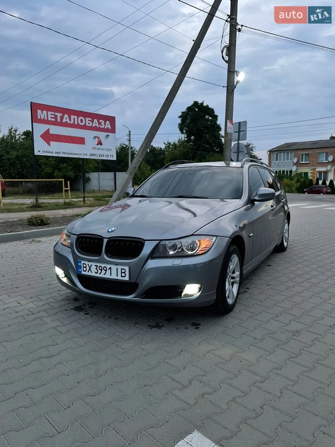 BMW 3 Series, 2010
