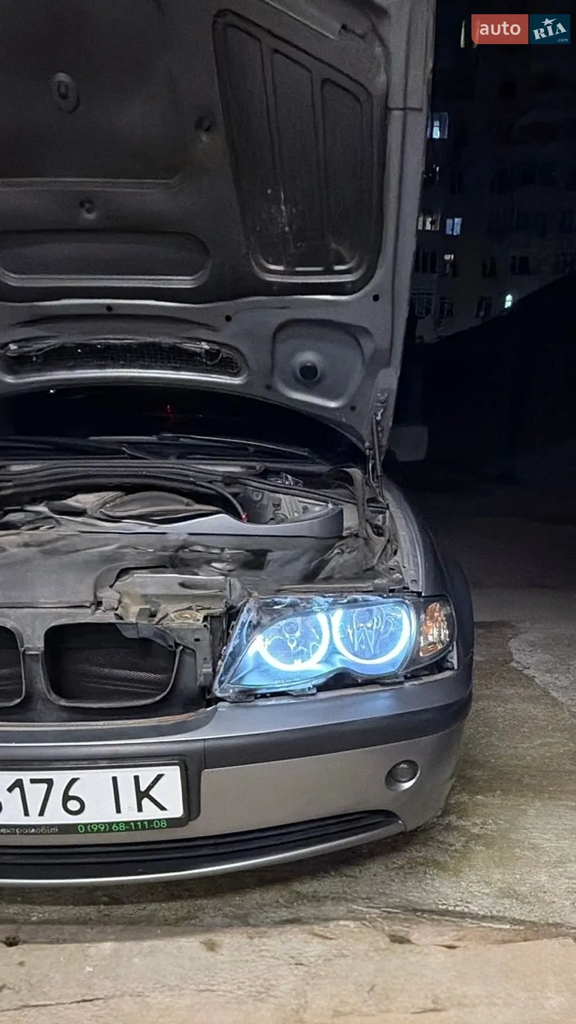 BMW 3 Series, 2004