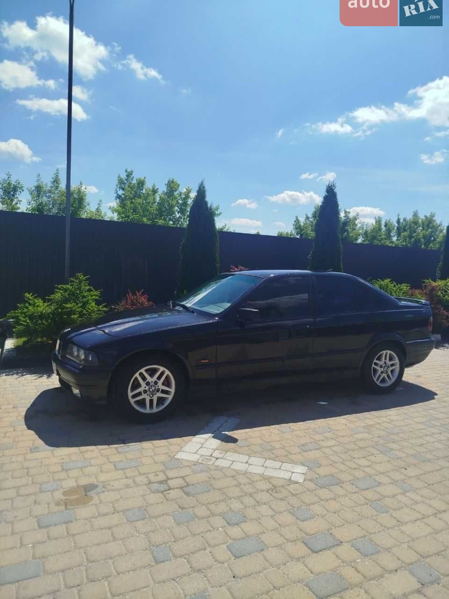 BMW 3 Series, 1994