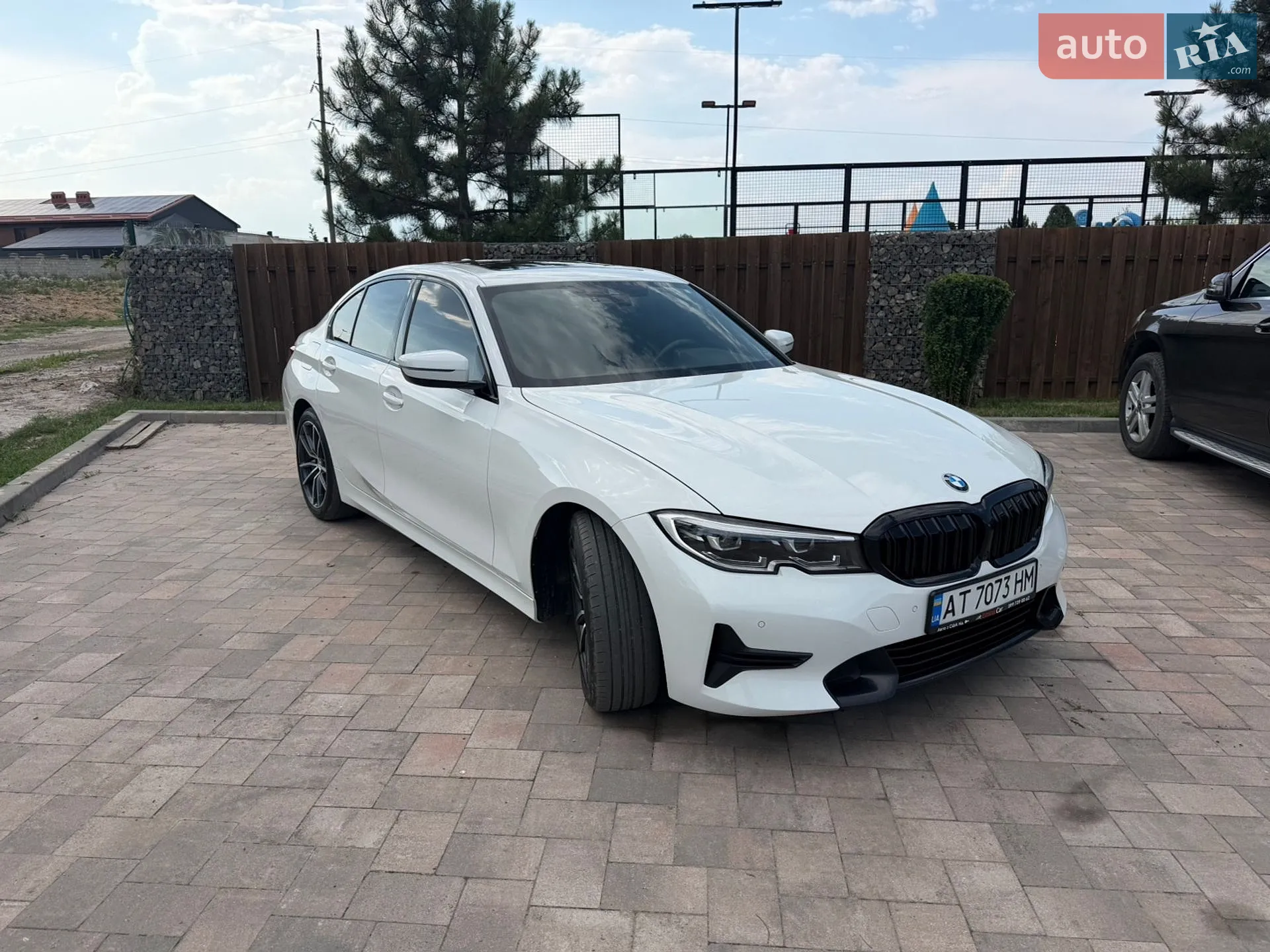 BMW 3 Series, 2019