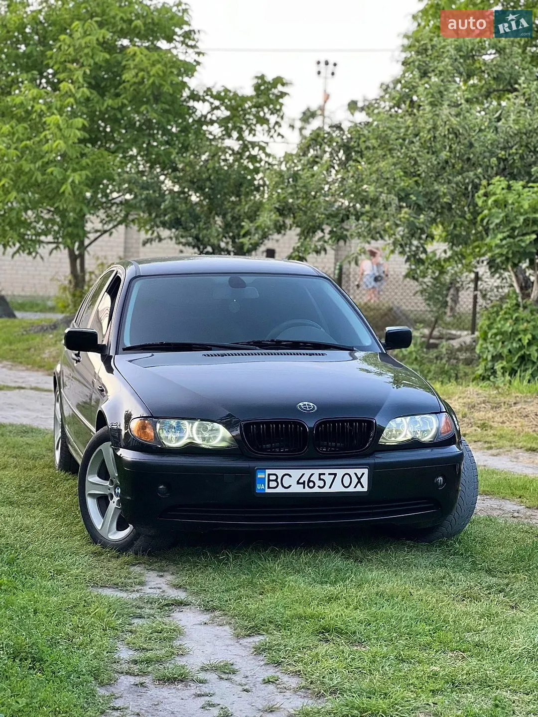 BMW 3 Series, 2003