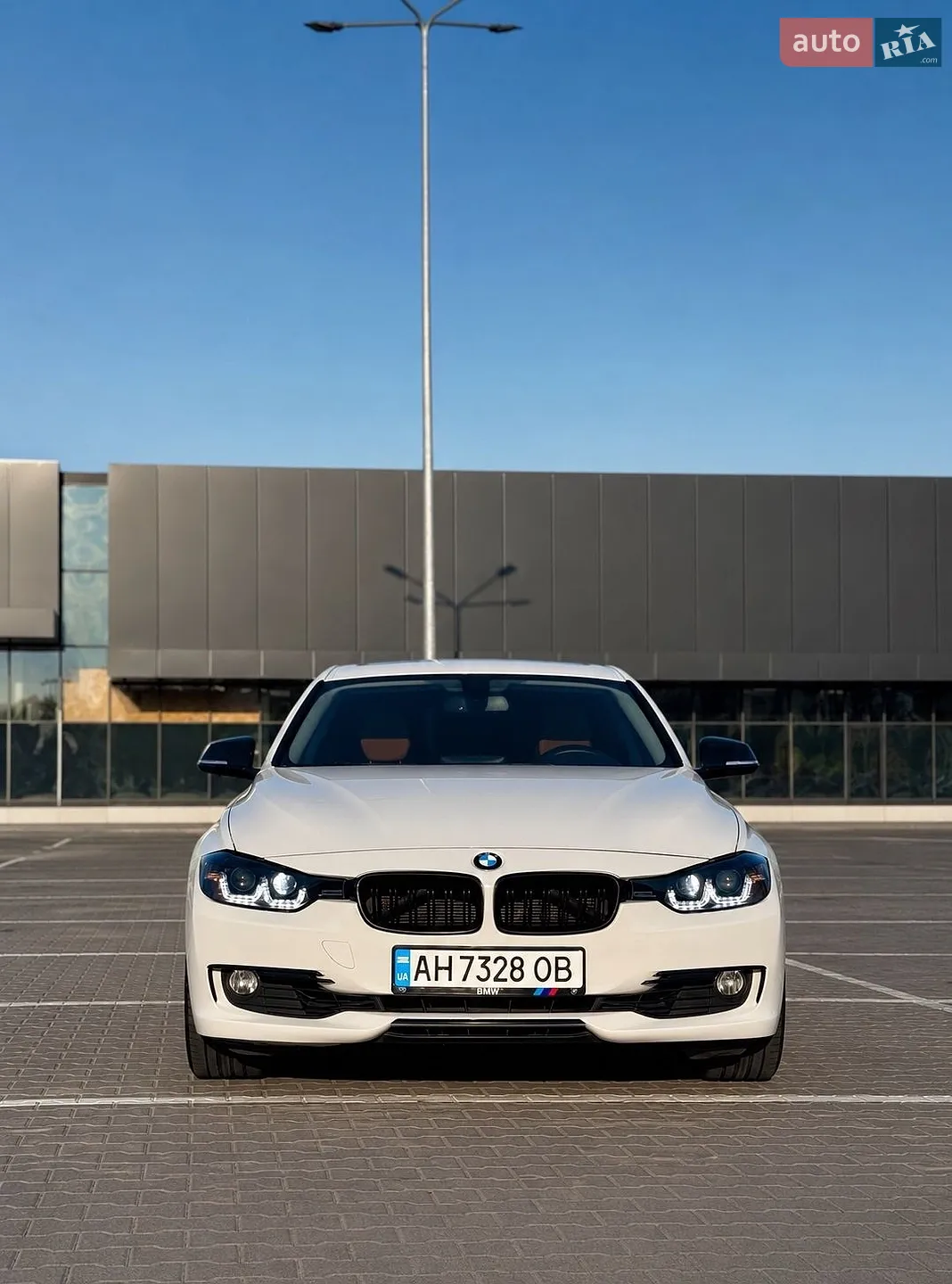 BMW 3 Series, 2013