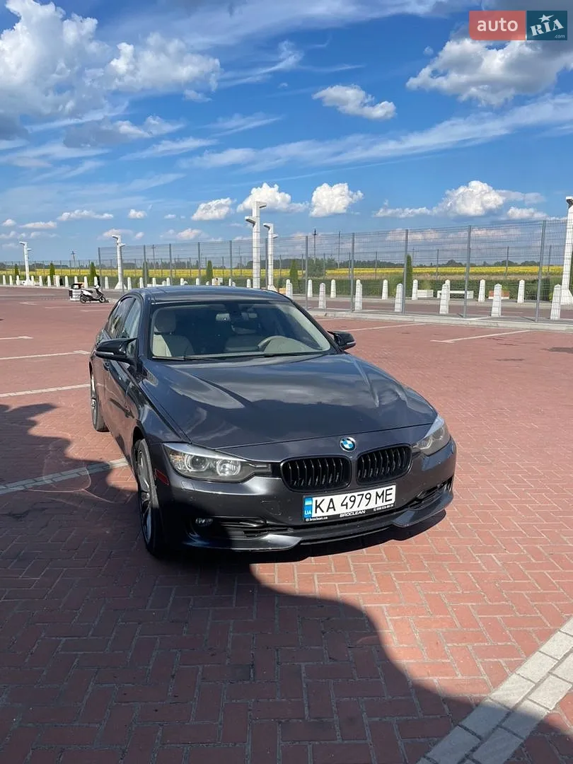 BMW 3 Series, 2012