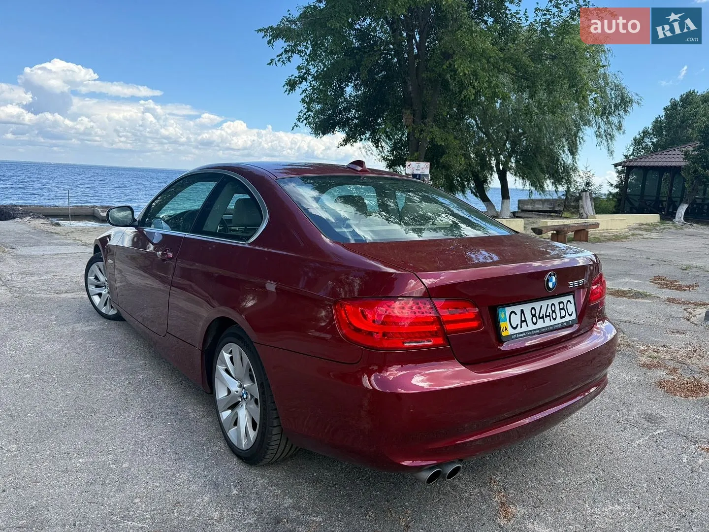 BMW 3 Series, 2011