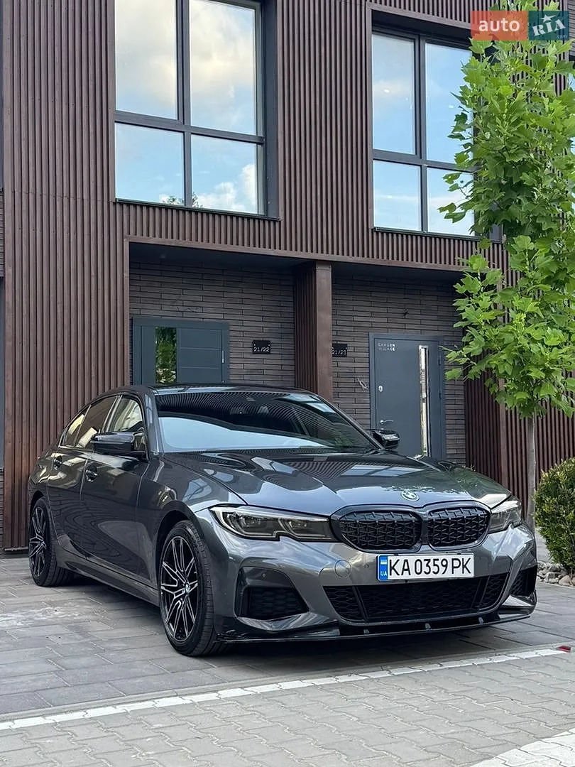 BMW 3 Series, 2019