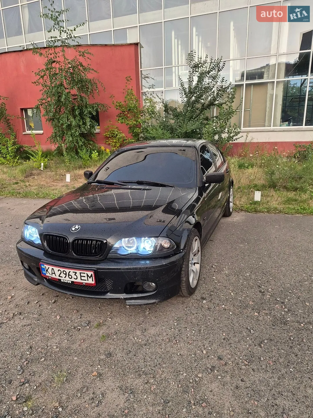 BMW 3 Series, 2001