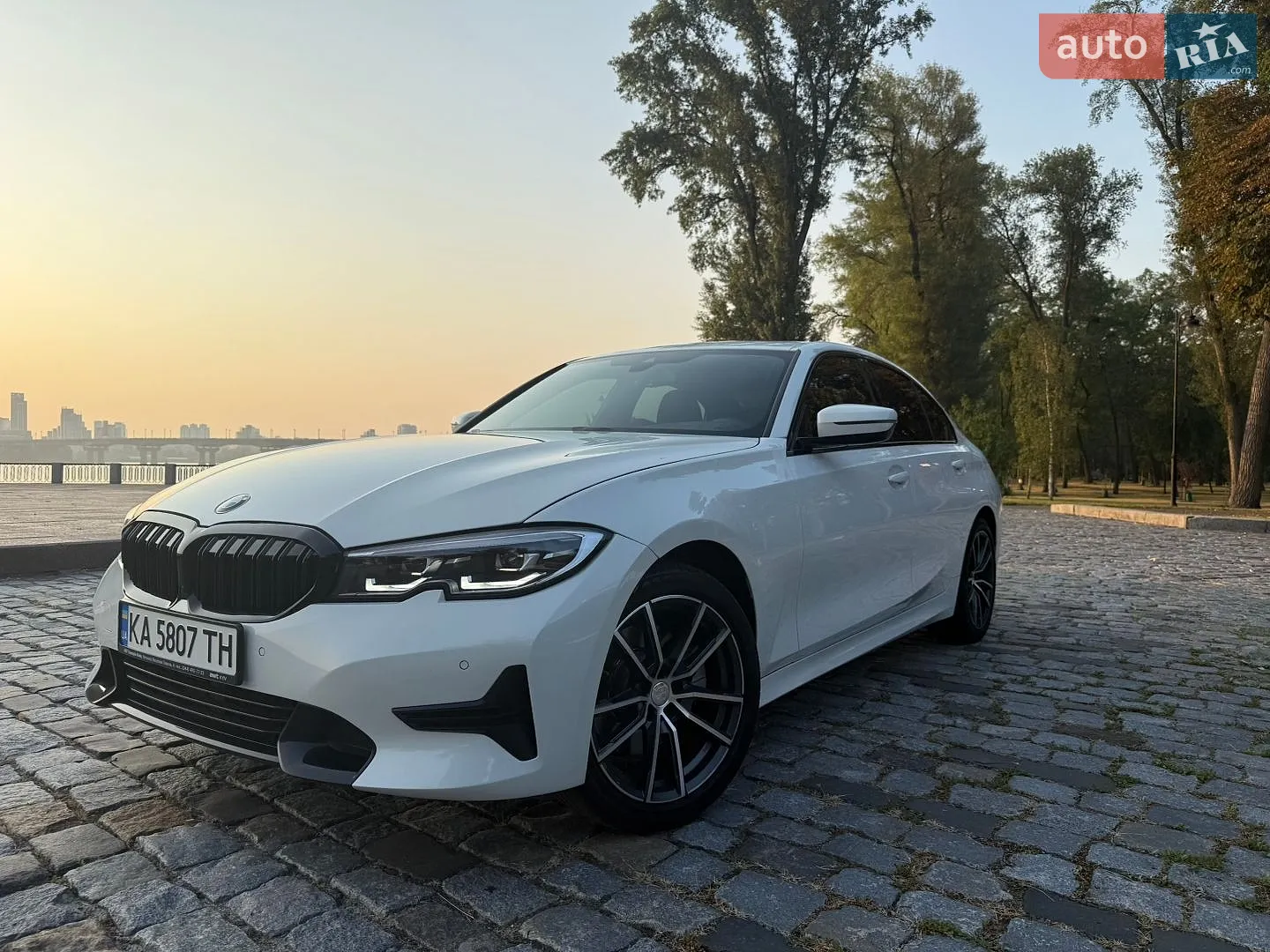BMW 3 Series, 2020