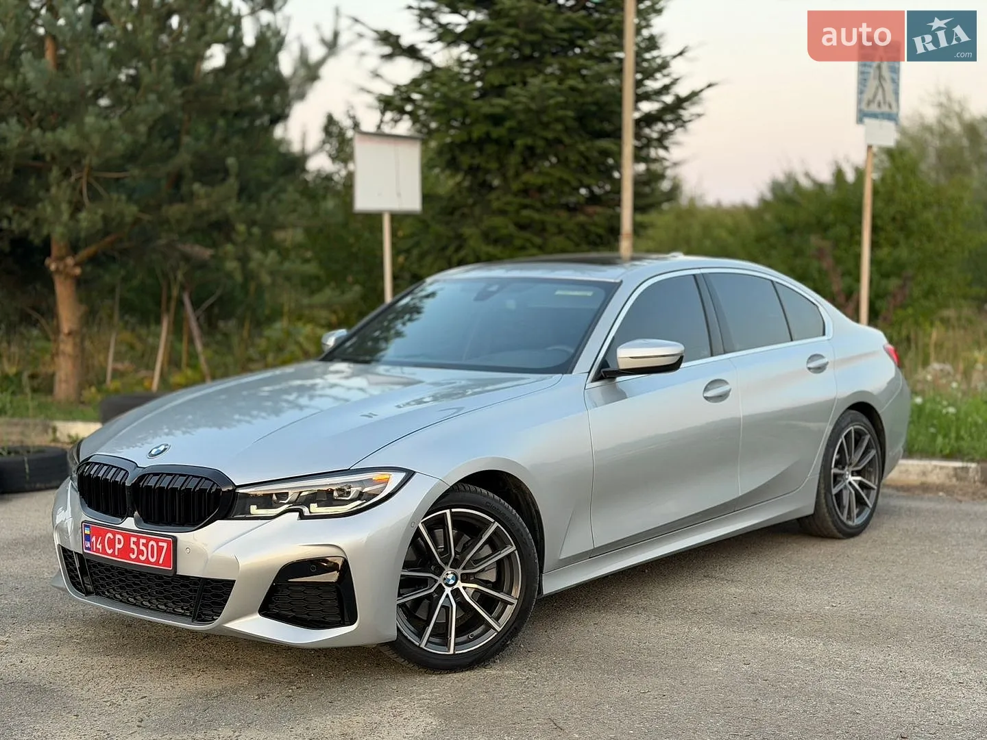 BMW 3 Series, 2019