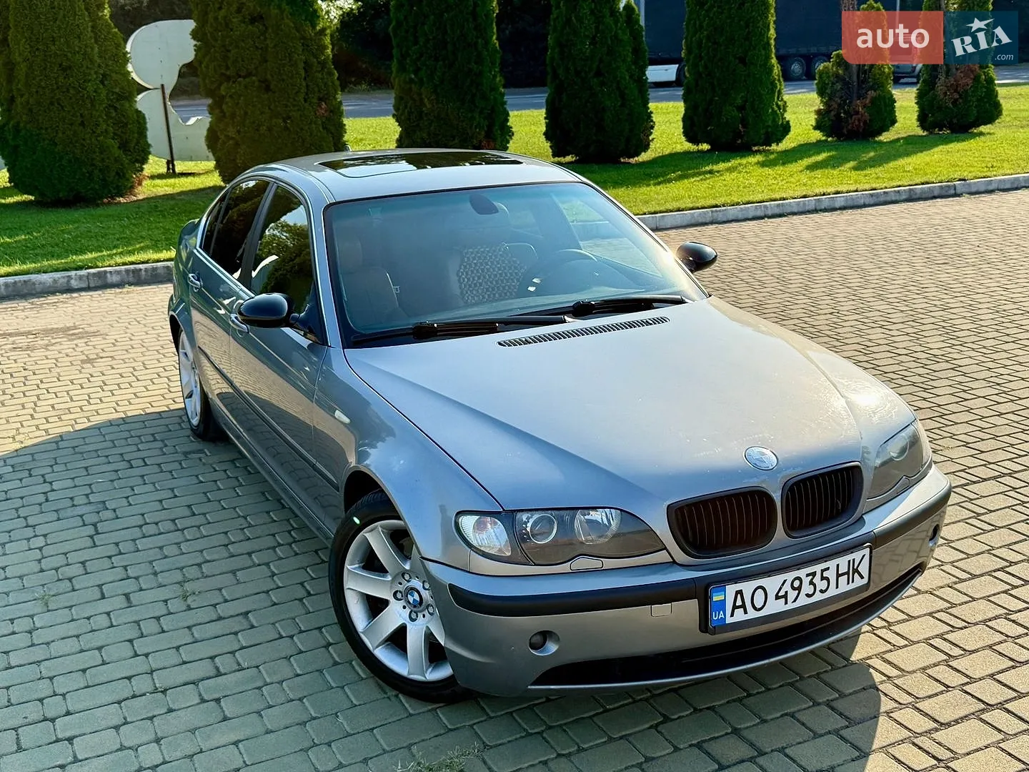 BMW 3 Series, 2004