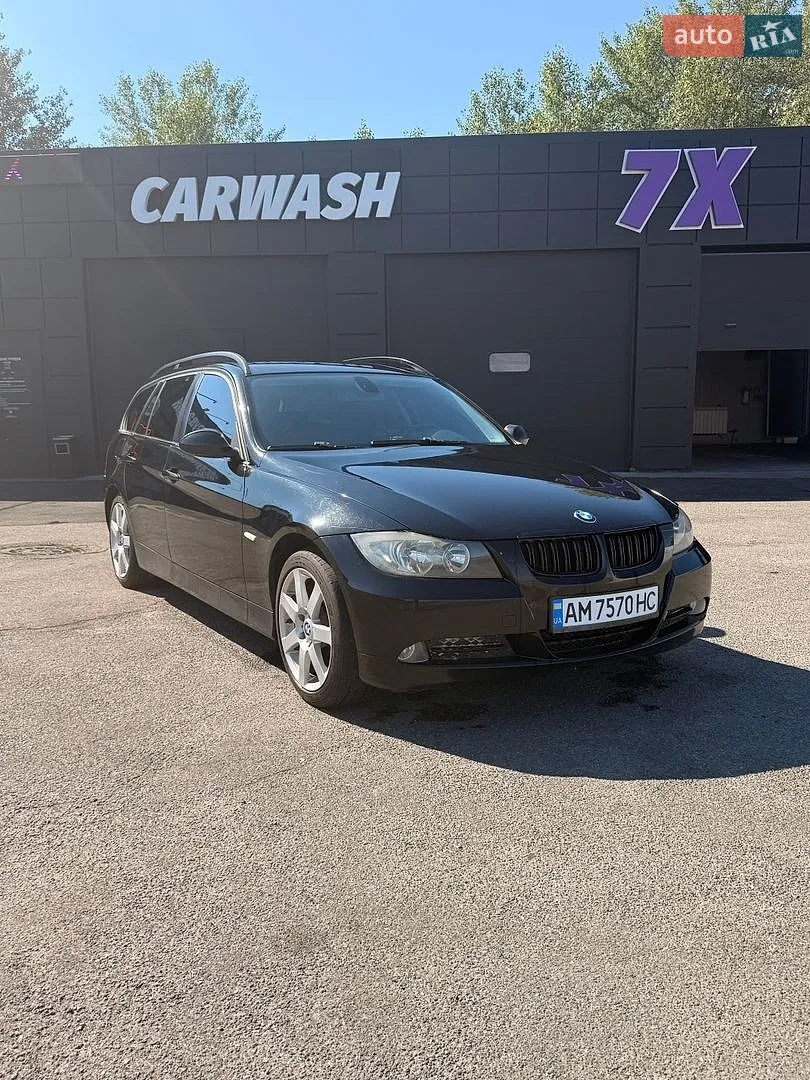 BMW 3 Series, 2008