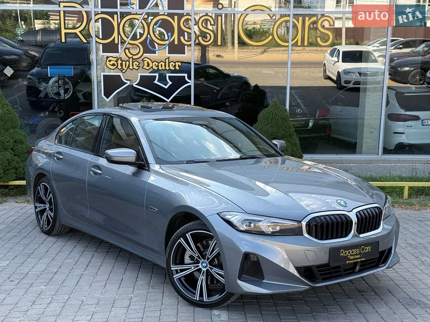 BMW 3 Series, 2022