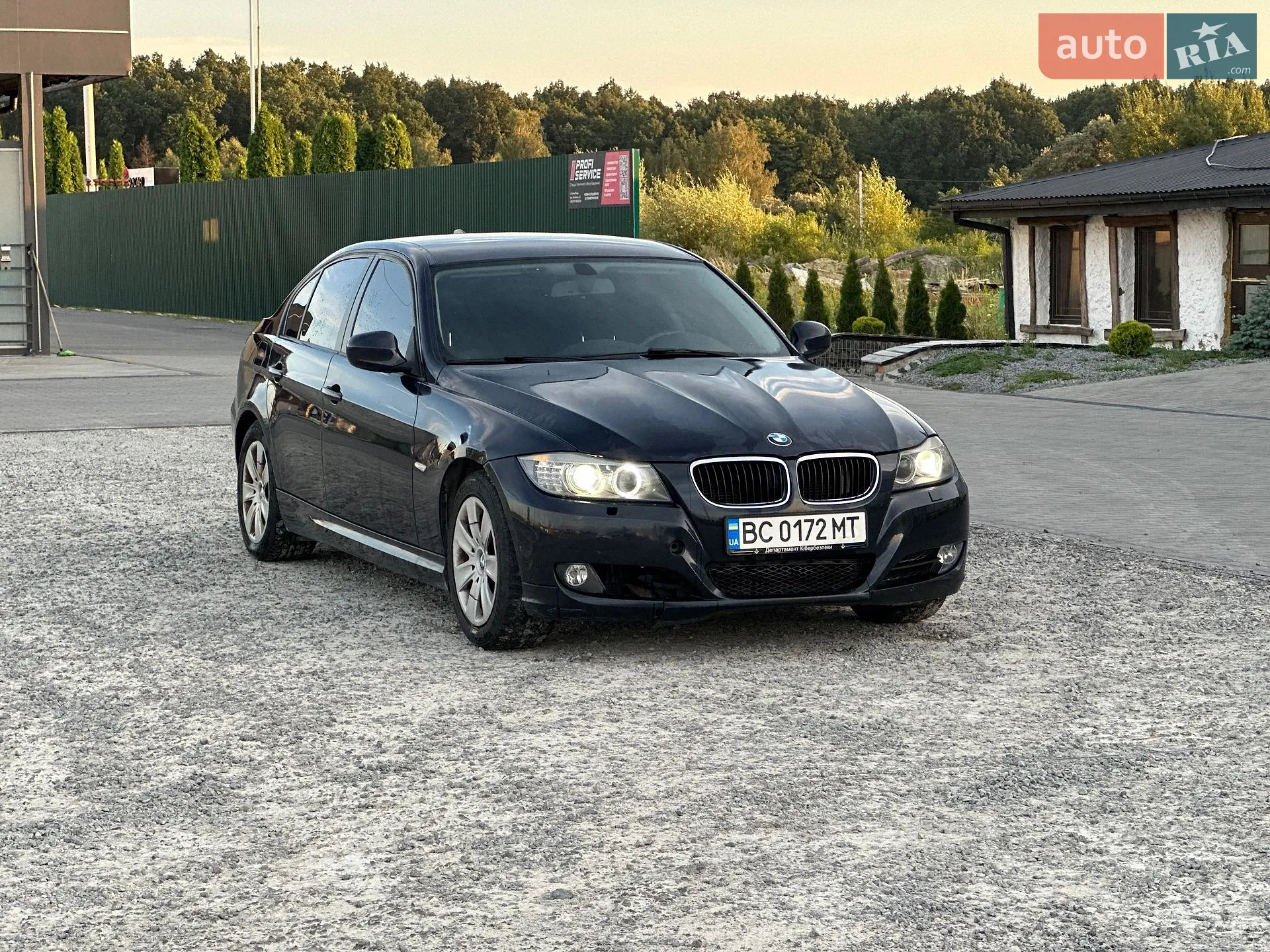 BMW 3 Series, 2009