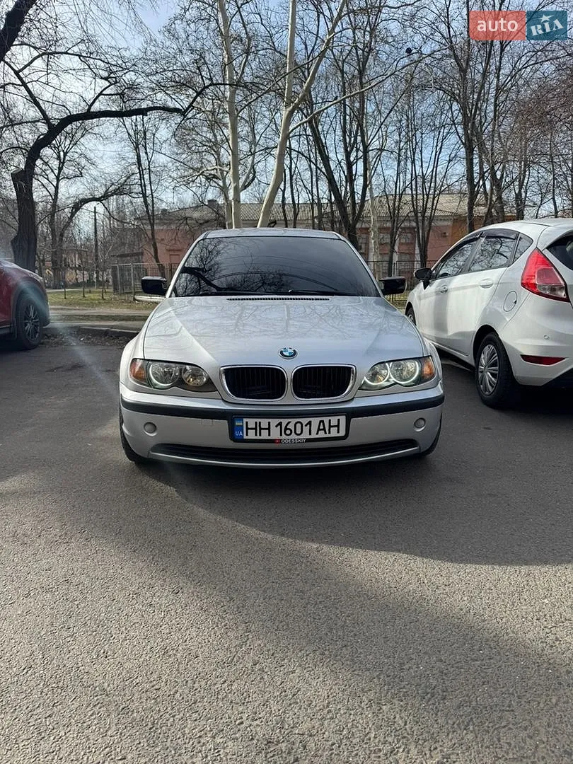 BMW 3 Series, 2003