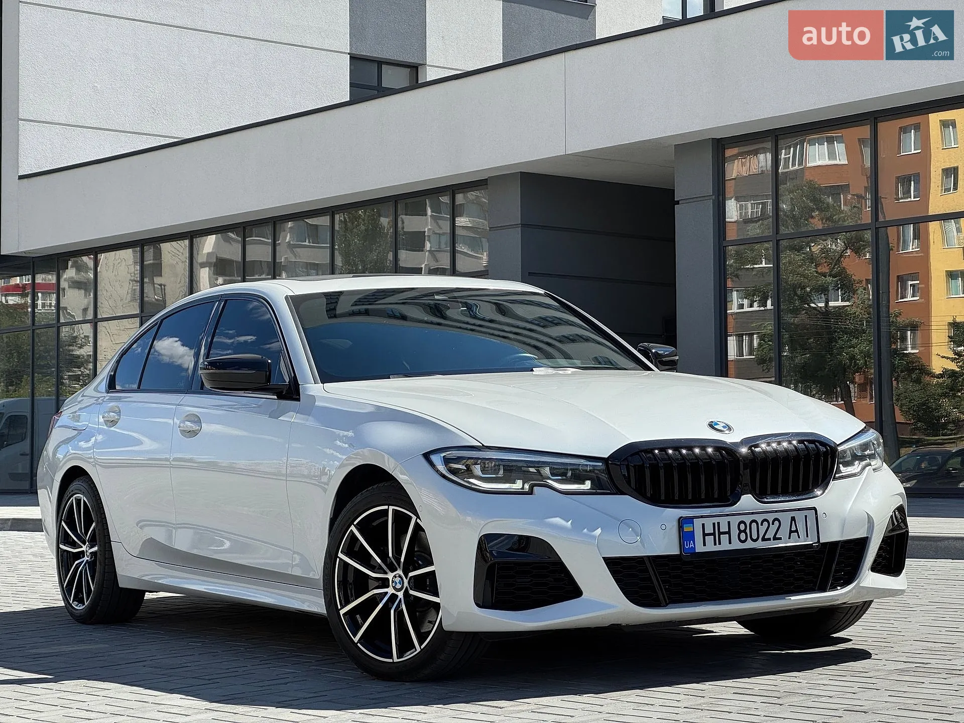 BMW 3 Series, 2019