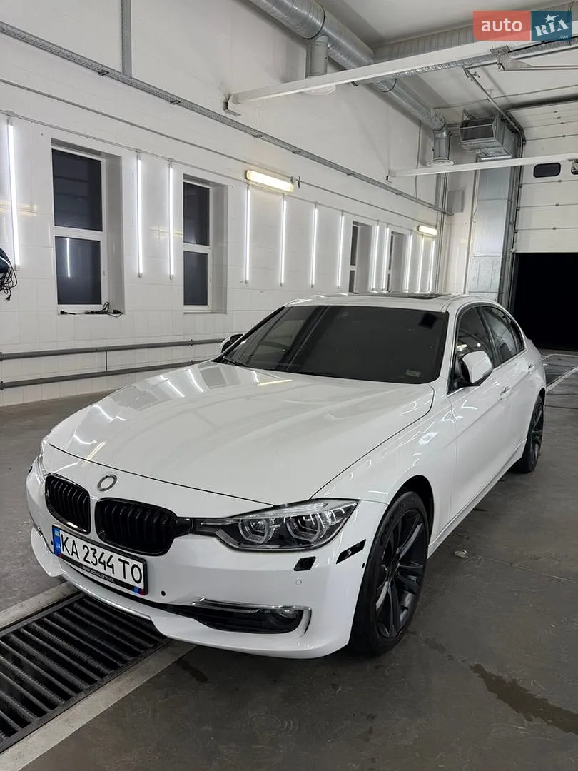 BMW 3 Series, 2013