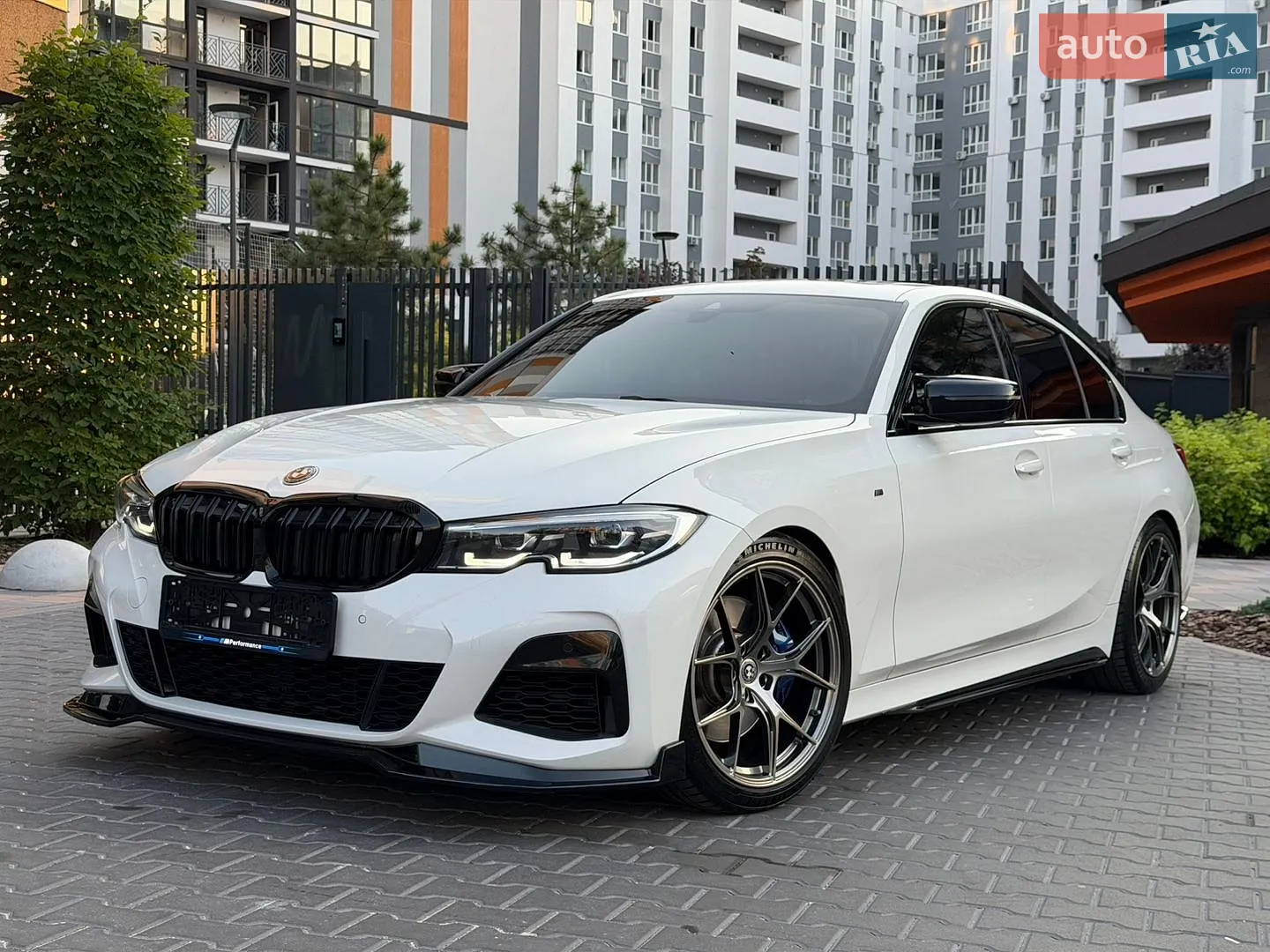 BMW 3 Series, 2020