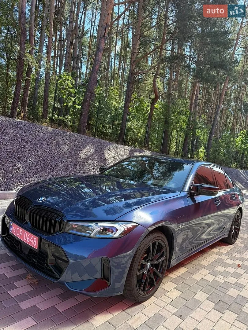 BMW 3 Series, 2021