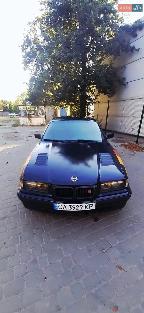 BMW 3 Series, 1998