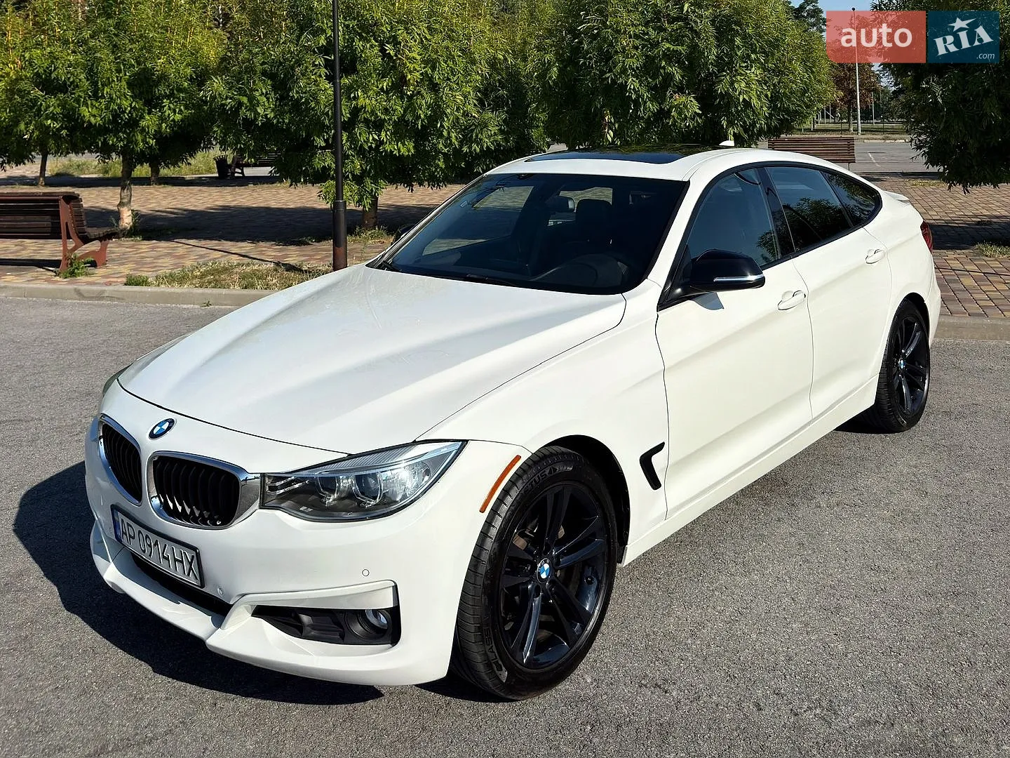 BMW 3 Series, 2015