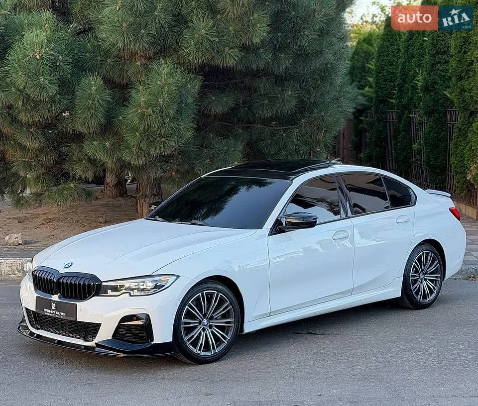 BMW 3 Series, 2019