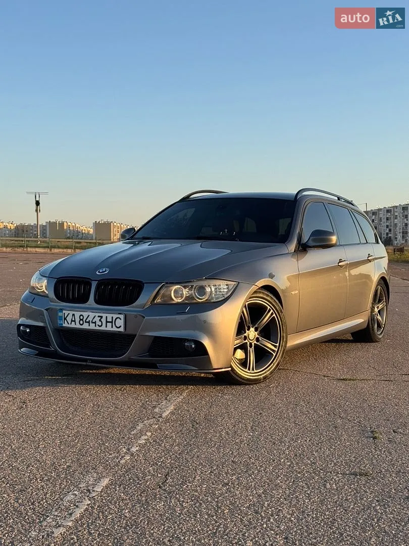 BMW 3 Series, 2010