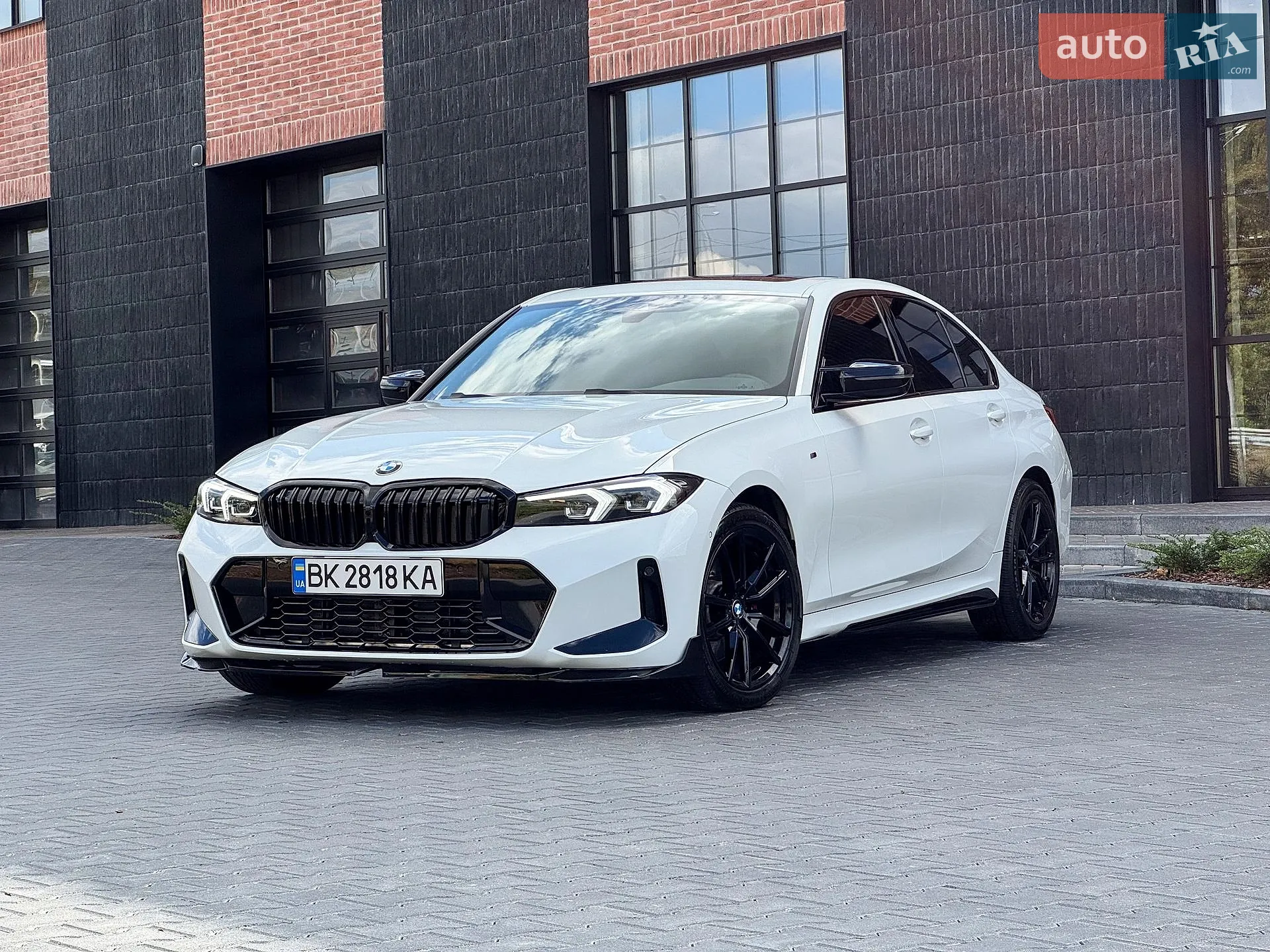 BMW 3 Series, 2019