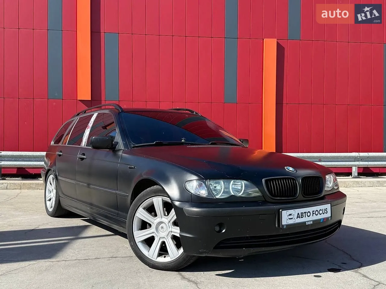 BMW 3 Series, 2001