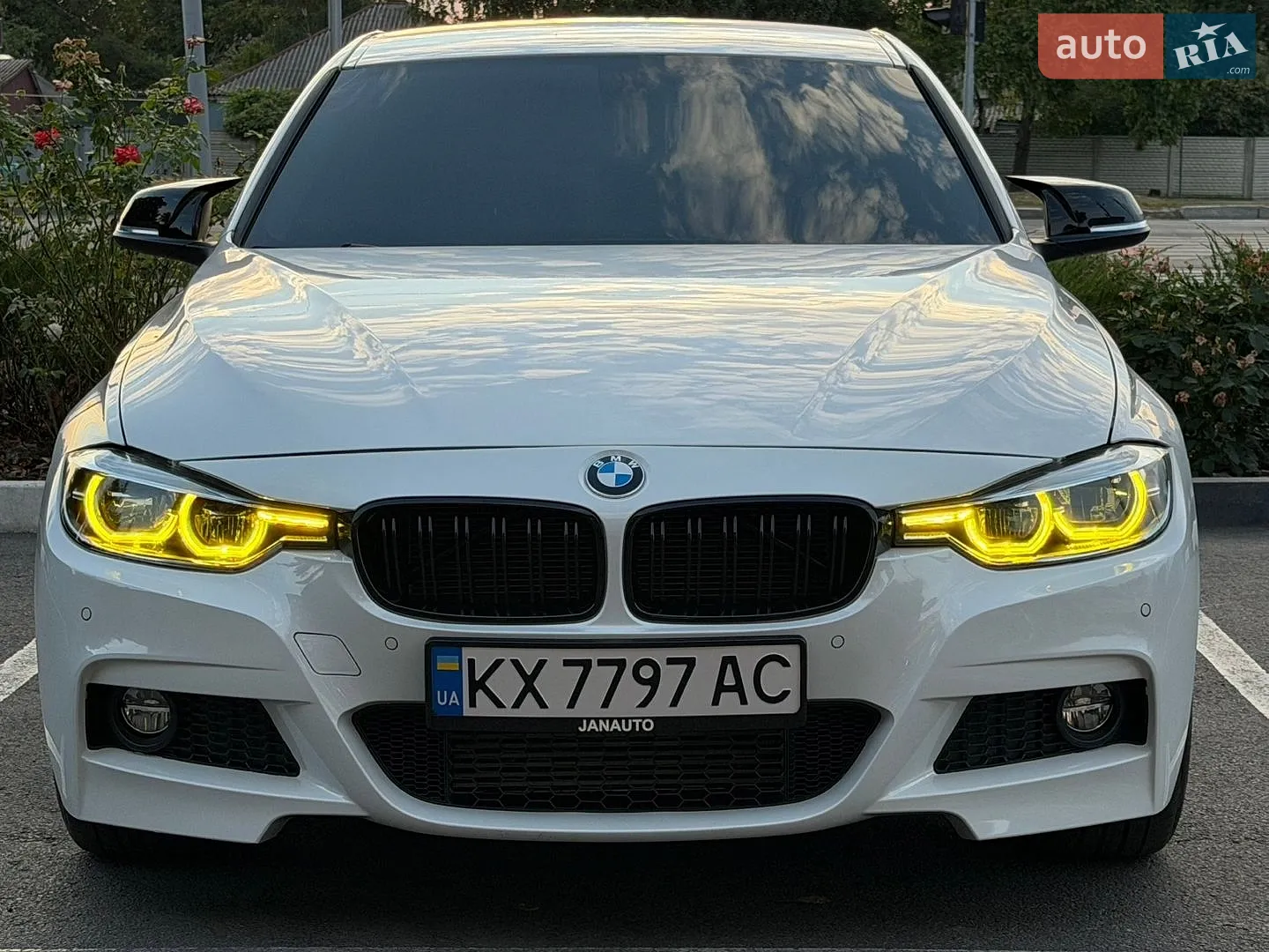 BMW 3 Series, 2016