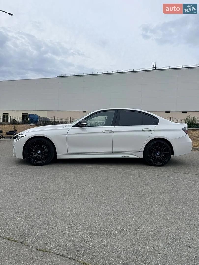 BMW 3 Series, 2013