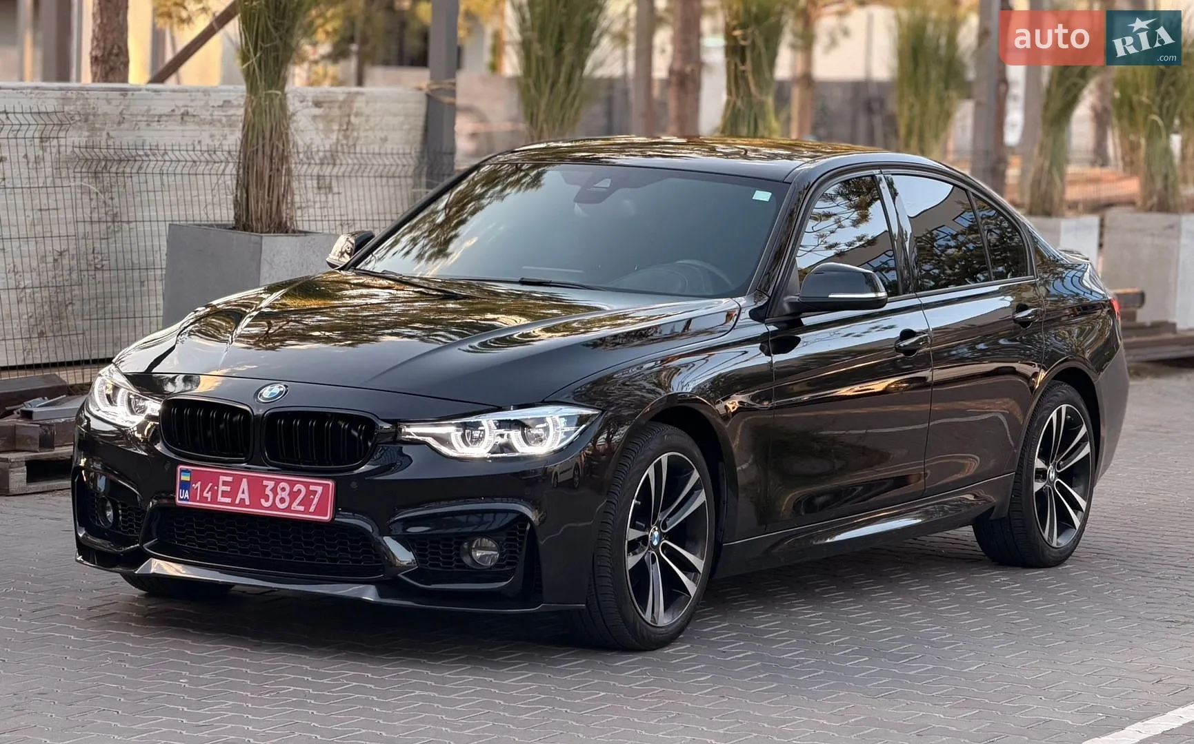 BMW 3 Series, 2018