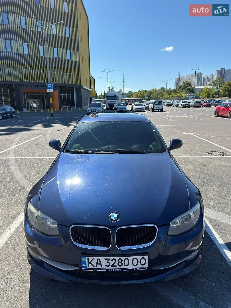 BMW 3 Series, 2011