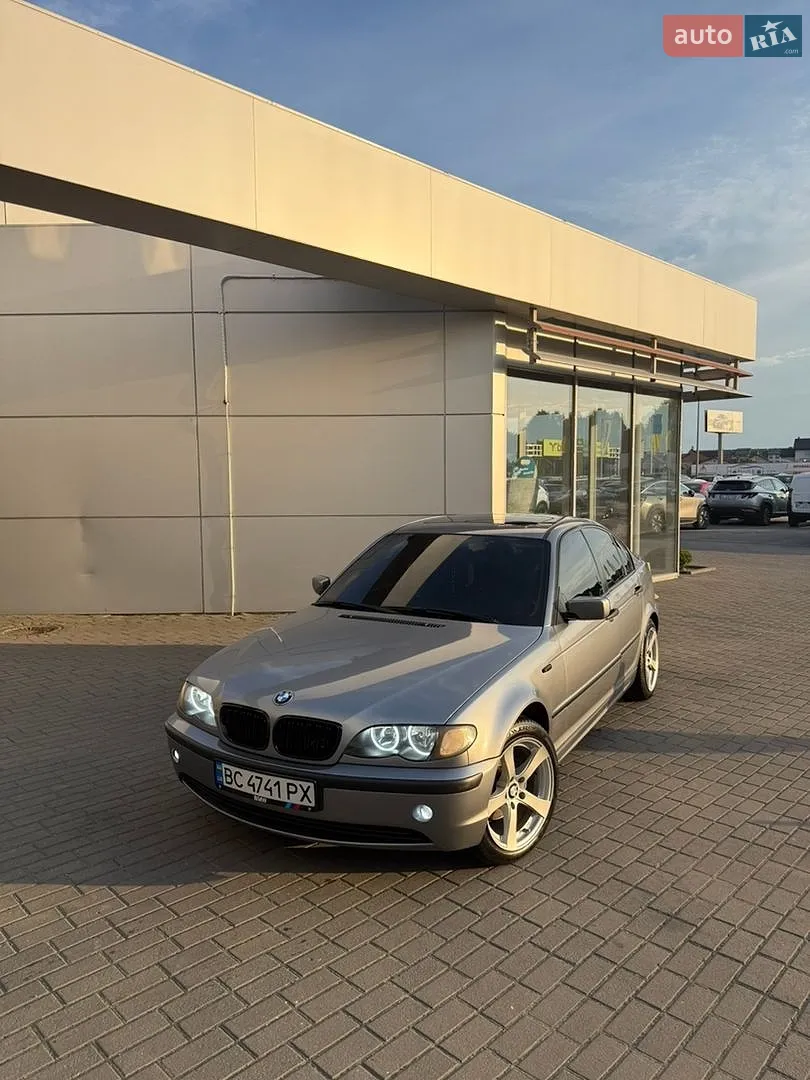 BMW 3 Series, 2004