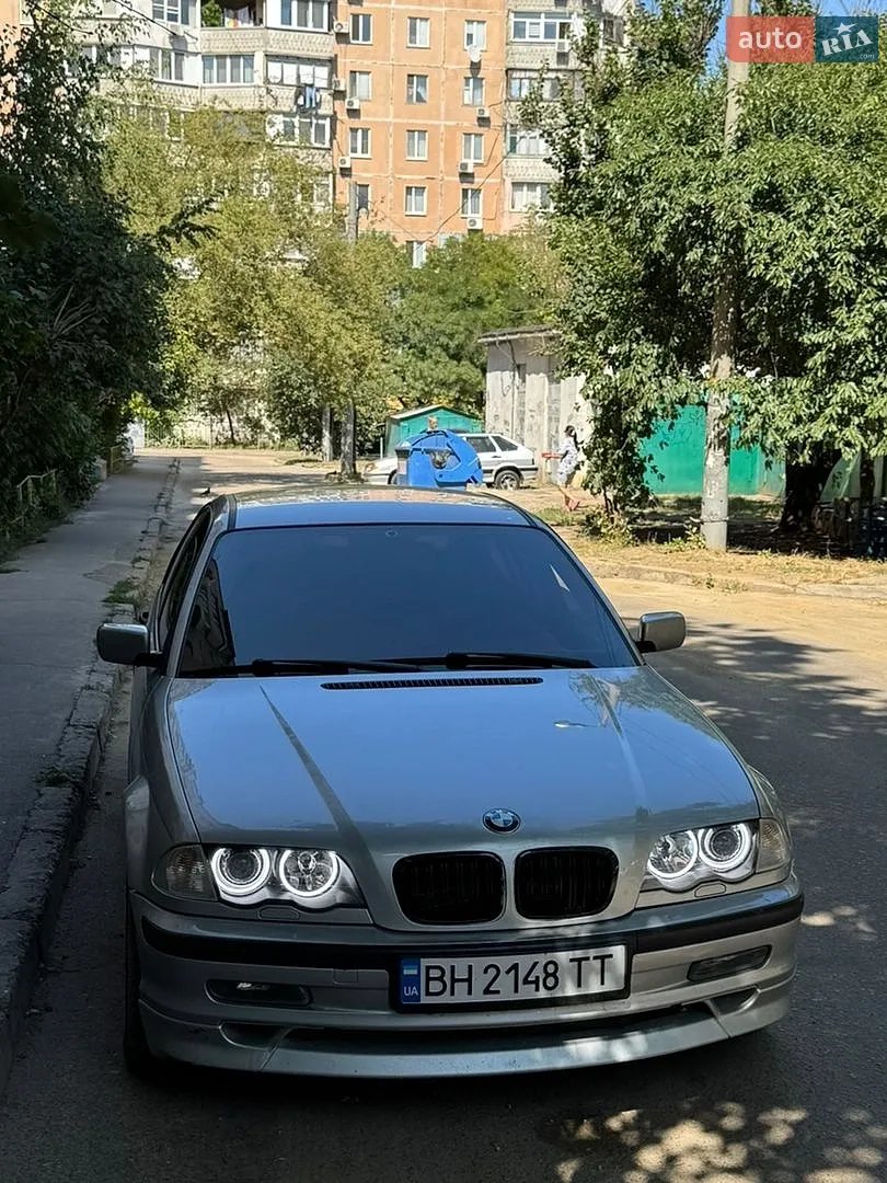 BMW 3 Series, 1999