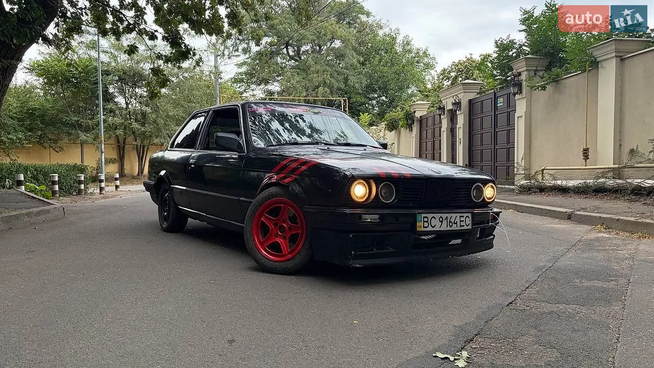 BMW 3 Series, 1983