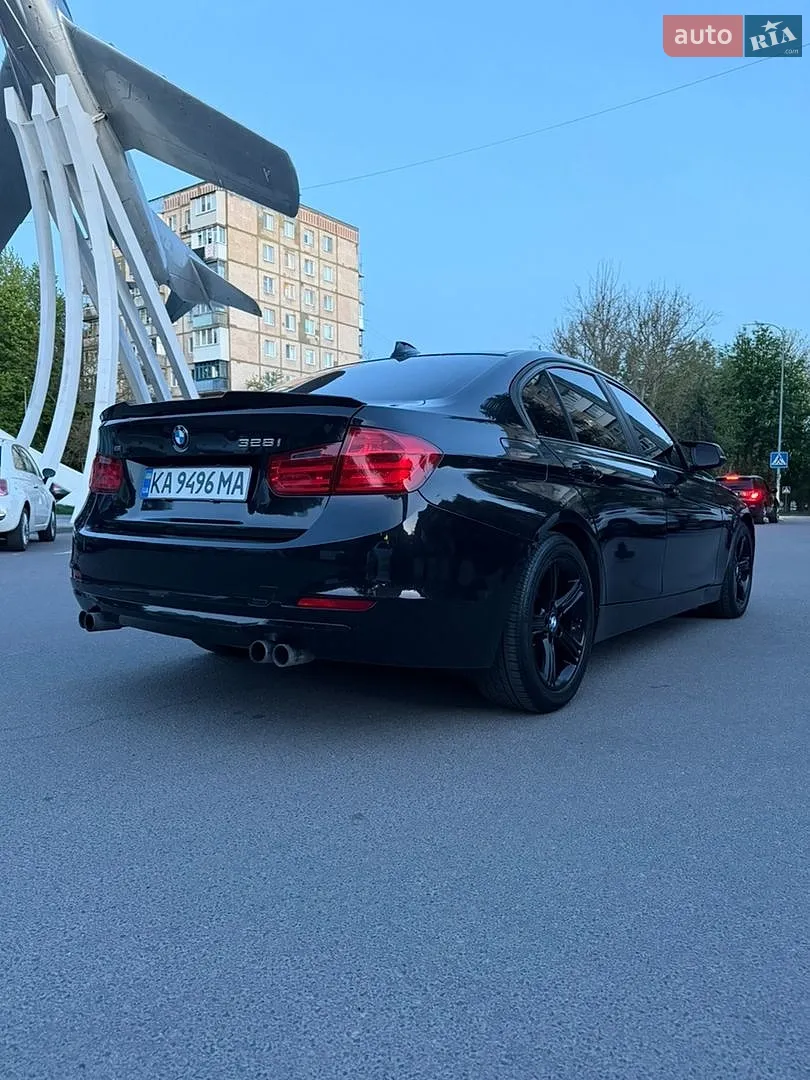 BMW 3 Series, 2012