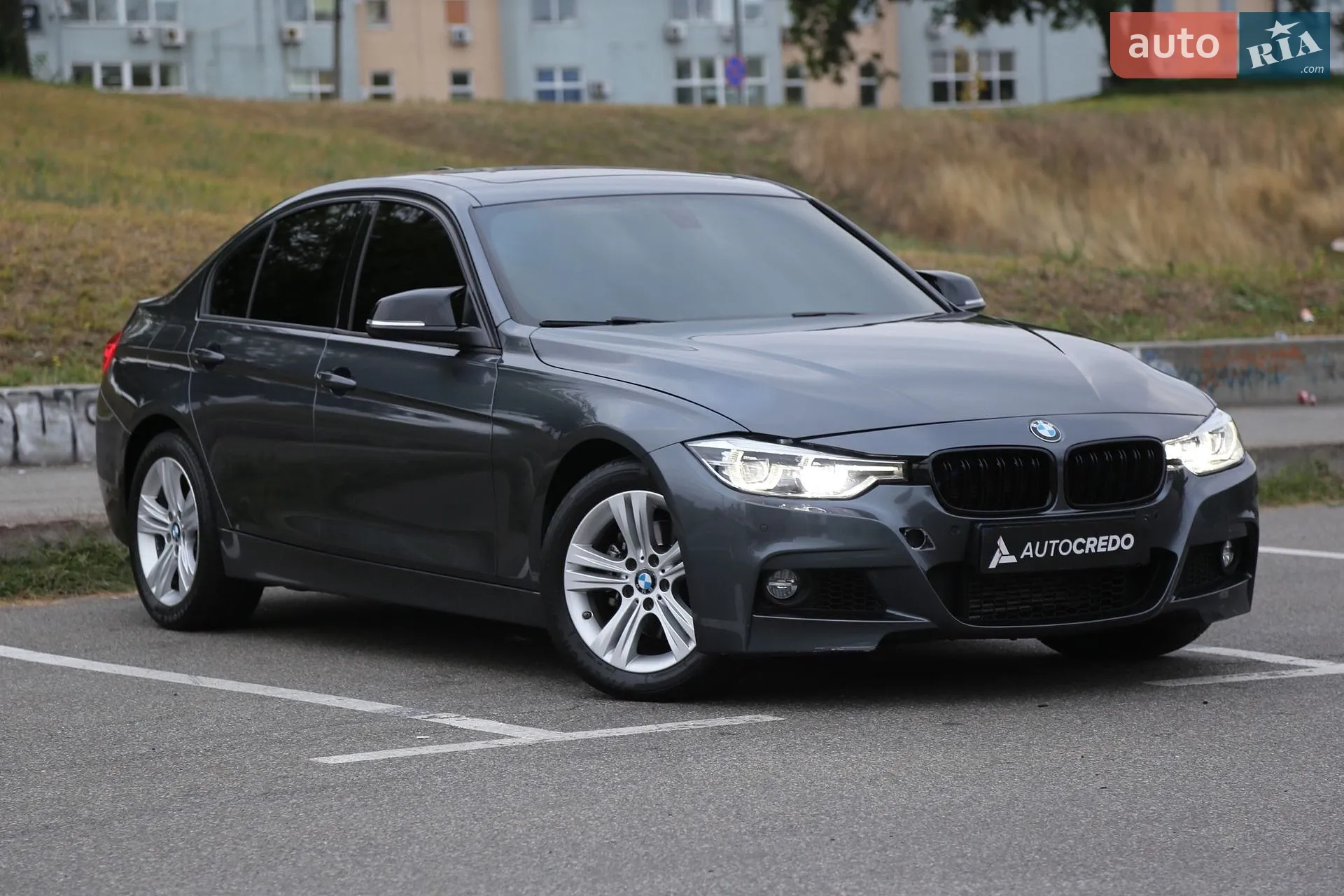 BMW 3 Series, 2016