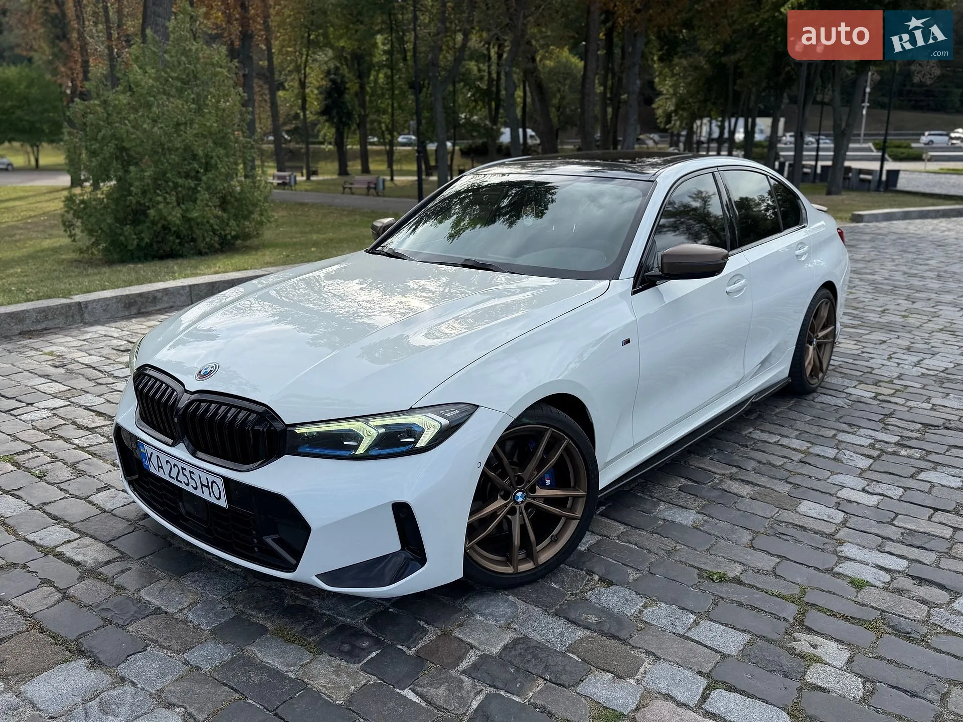 BMW 3 Series, 2019