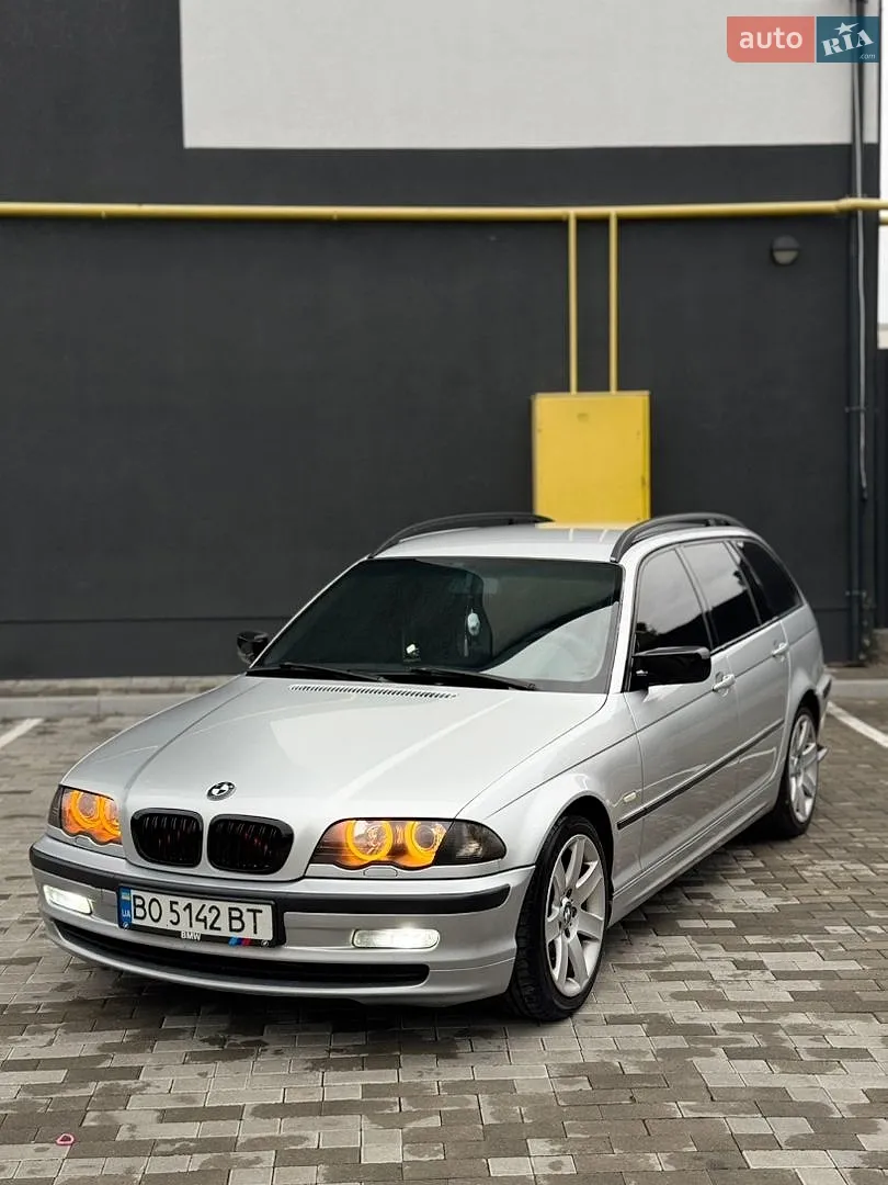 BMW 3 Series, 2001