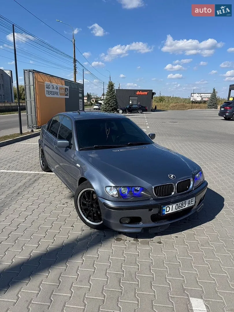 BMW 3 Series, 2004