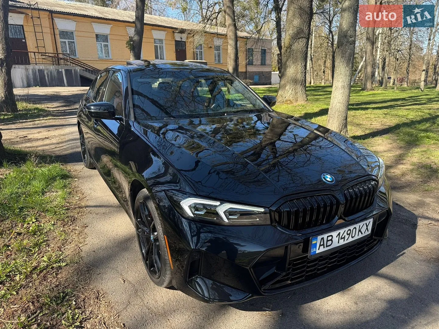 BMW 3 Series, 2023