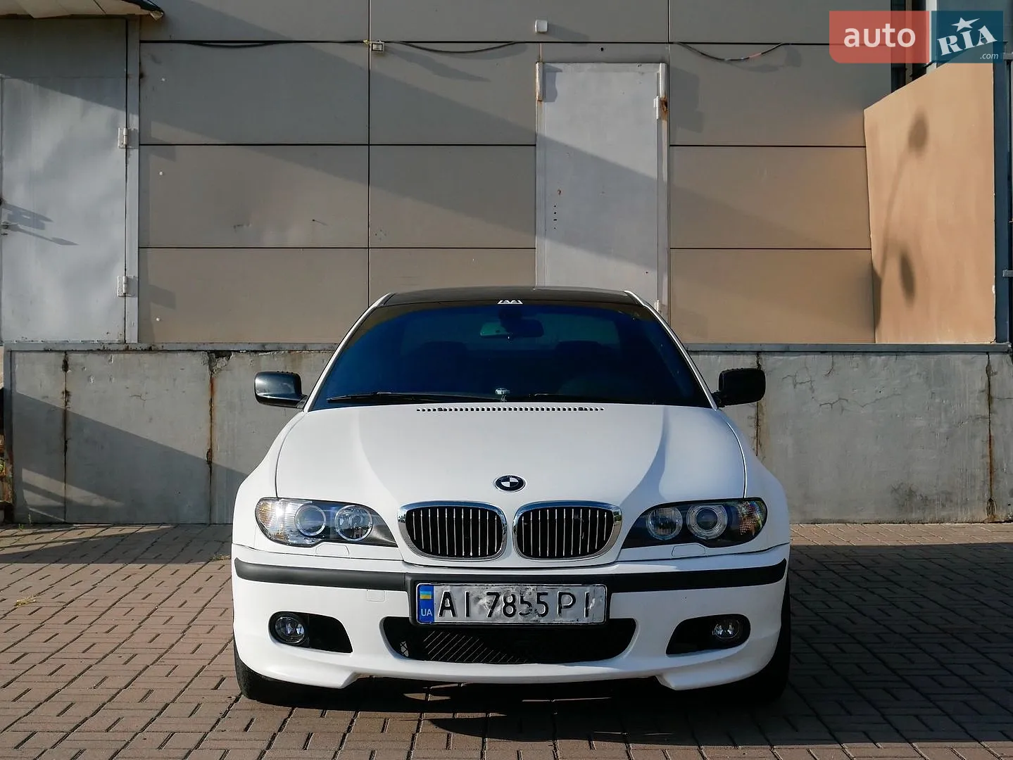 BMW 3 Series, 2003